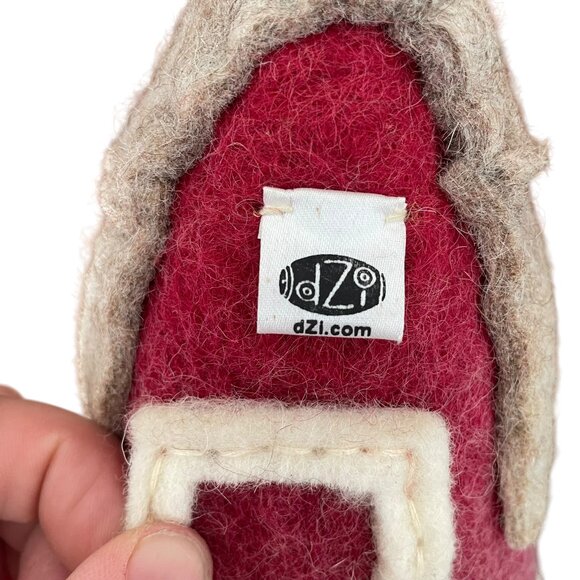 DZI Felted Wool Barn Birdhouse Wild Woolies Farm Decor Red Rustic - Picture 4 of 6